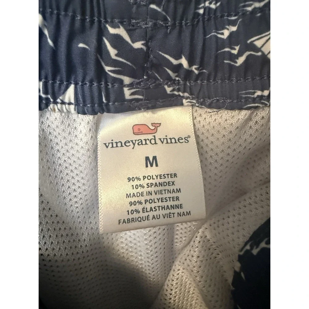 Vineyard Vines Men Blue SailBoat Mesh Lined Swim Trunk Shorts Size M Lightweight